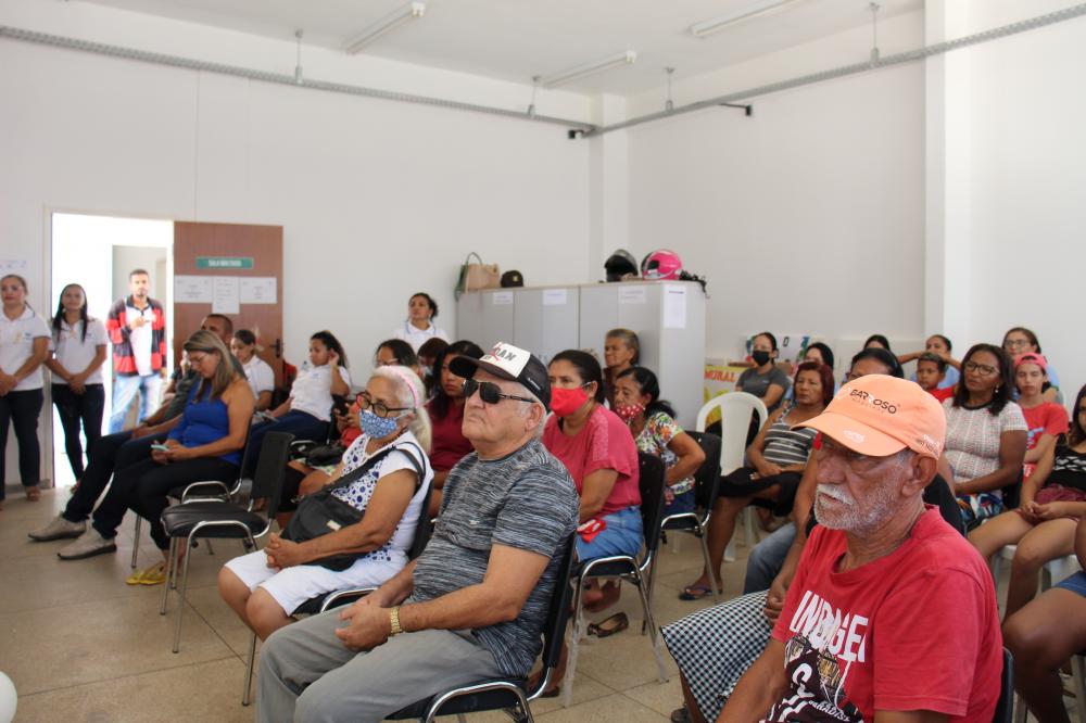 SEMTAS realiza palestra sobre combate ao suicídio no bairro Morada Nova