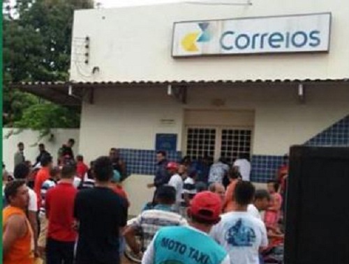 Vigilante reage e mata dois bandidos durante assalto aos Correios em cidade do Piauí