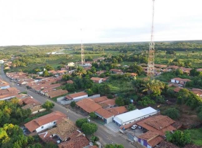 Prefeitura de Jardim do Mulato emite nota defendendo voto livre após prefeito firmar acordo com o Ministério Público