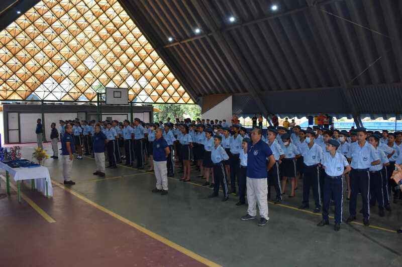 Escola Cívico-Militar de Picos promove cerimônia de formatura para a entrega de alamares