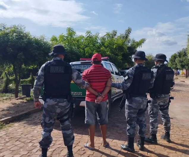 Foragido da Justiça por homicídio no Pernambuco é preso no Piauí 
