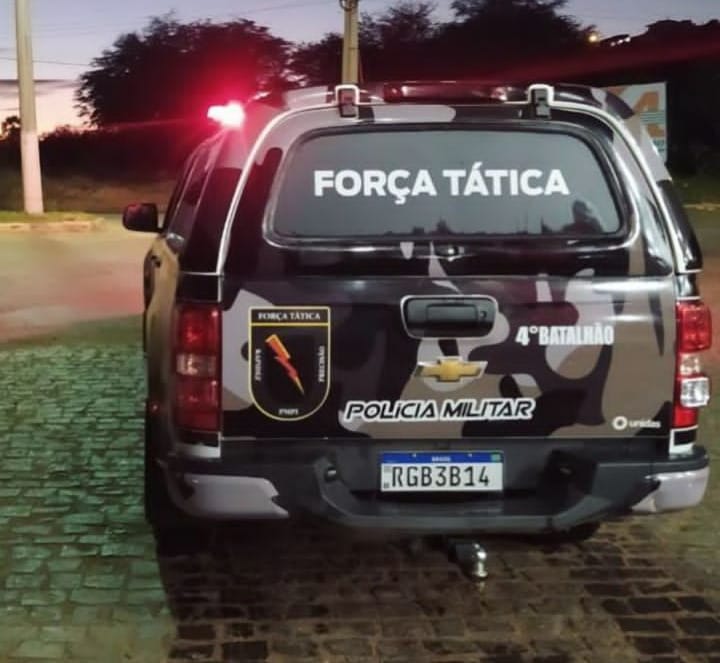 Polícia Militar cumpre mandado de prisão em aberto e prende homem em Picos