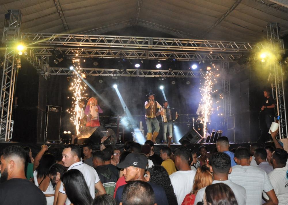 Chegada de 2023: Tradicional Festa de Réveillon em Hugo Napoleão vai até o amanhecer; imagens