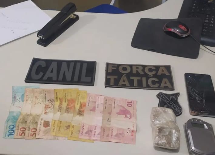 PM conduz suspeito por tráfico de drogas em Picos