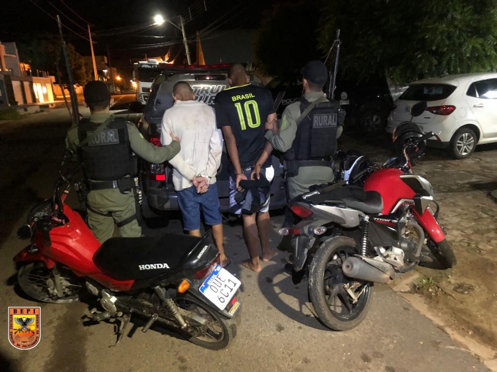 Dupla é presa suspeita de roubos na zona rural de Picos