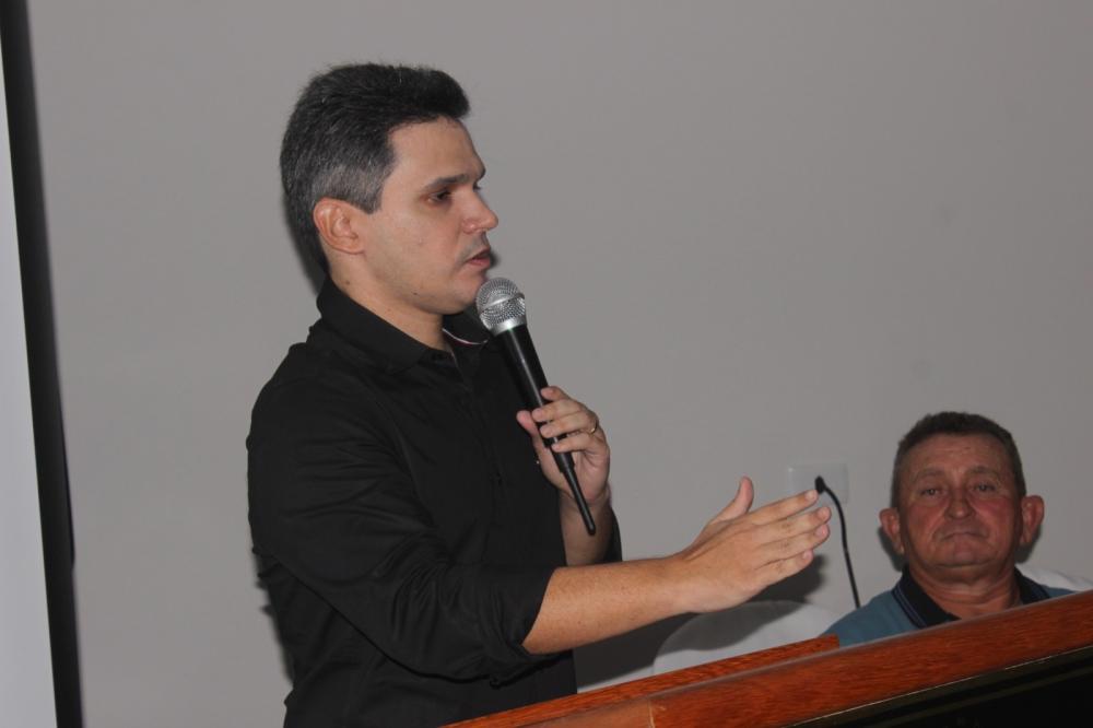 São Gonçalo/PI: Prefeito Júnior Ribeiro anuncia atendimento médico 24h na UBS do município