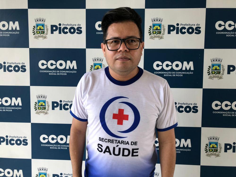 Coordenador da Vigilância Epidemiológica de Picos comenta sobre atual situação de casos de Covid-19 em Picos