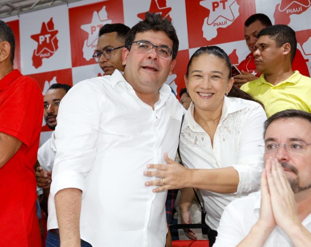 Agricolândia: Assistente Social Janeth Barradas participa de evento político do PT em Teresina