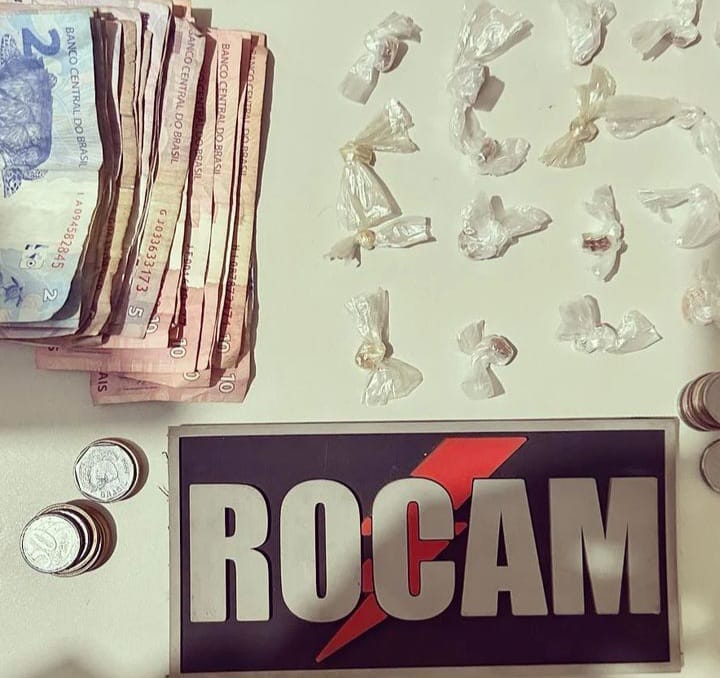 Homem é conduzido à delegacia suspeito por tráfico de drogas em Picos