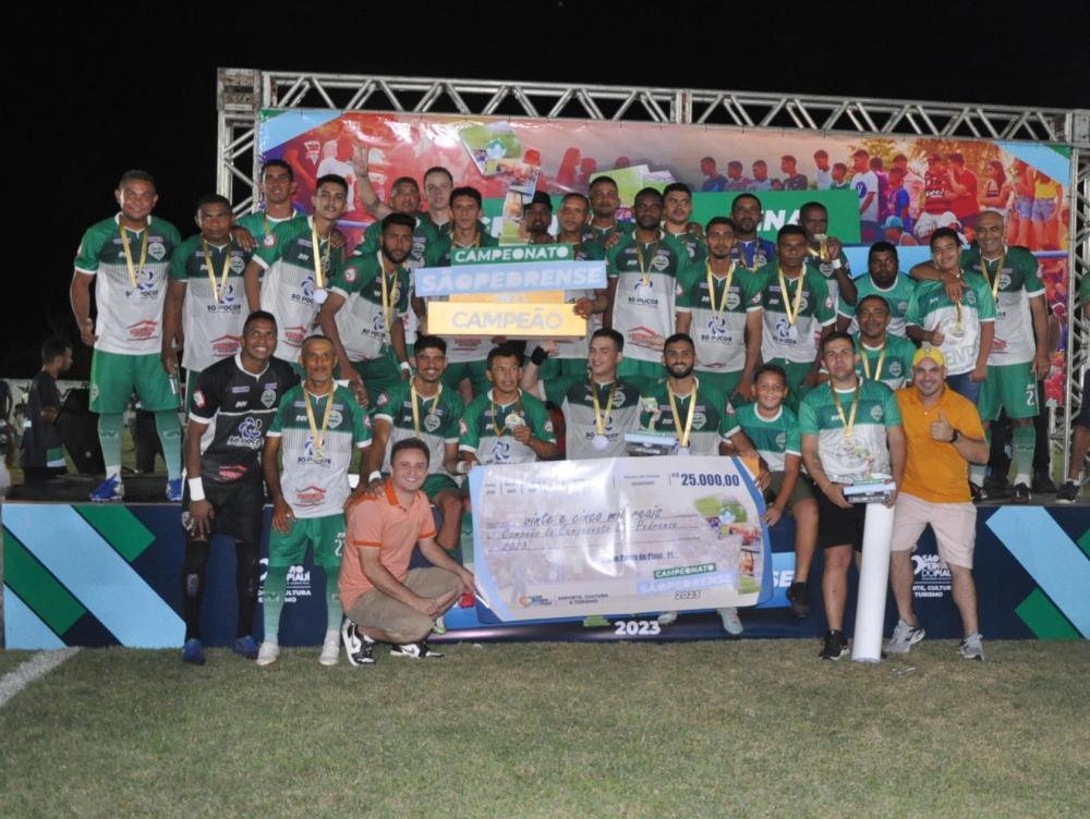 Em final memorável, Juventude vence Cruzeiro nos pênaltis e é campeão sãopedrense de futebol 2023; imagens