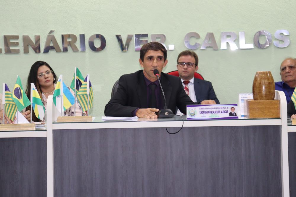 São Pedro do PI | Câmara de vereadores inicia ano legislativo com Sessão solene e presença do Prefeito Júnior Bill 
