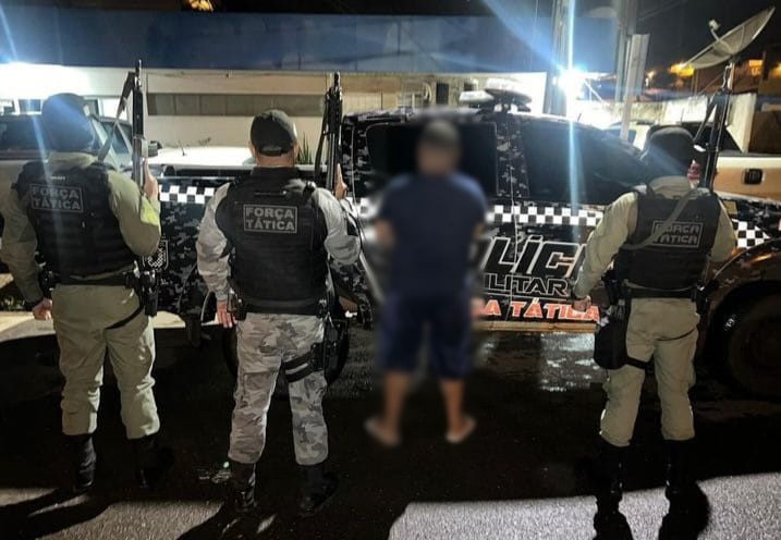 Polícia prende homem com drogas em Picos