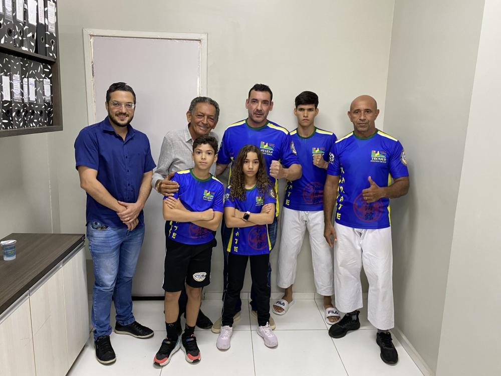 Incentivo ao esporte: Prefeitura de Picos apoiará atletas picoenses de Karatê que competirão em país da Europa