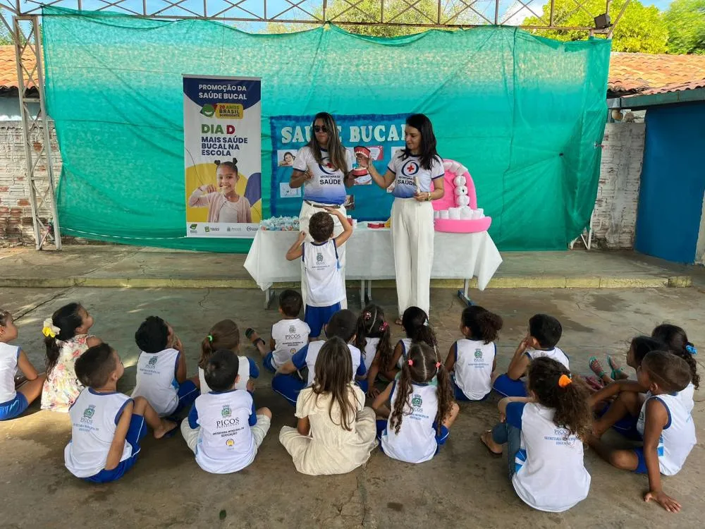 Saúde de Picos realiza “Dia D” da Saúde Bucal para alunos da escola São Gabriel