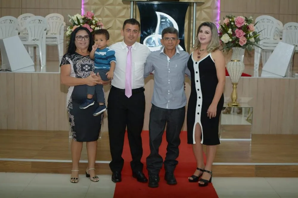 Rayanne Araújo parabeniza as Mães Valencianas