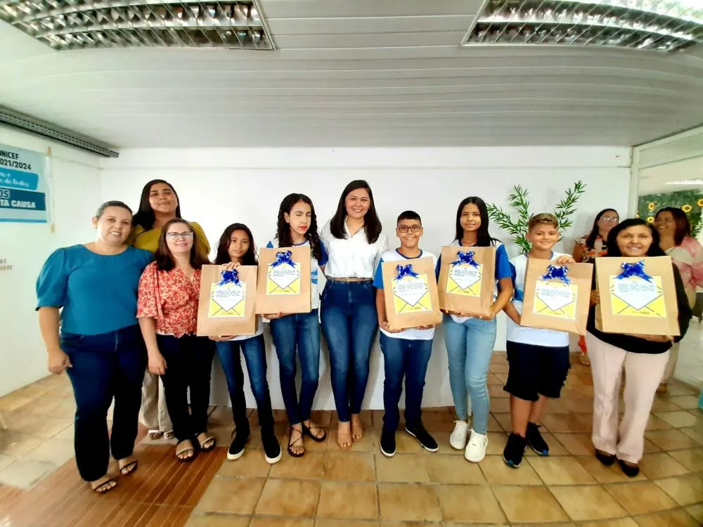 Prefeitura de Picos premia alunos finalistas na etapa municipal do projeto MPT na Escola