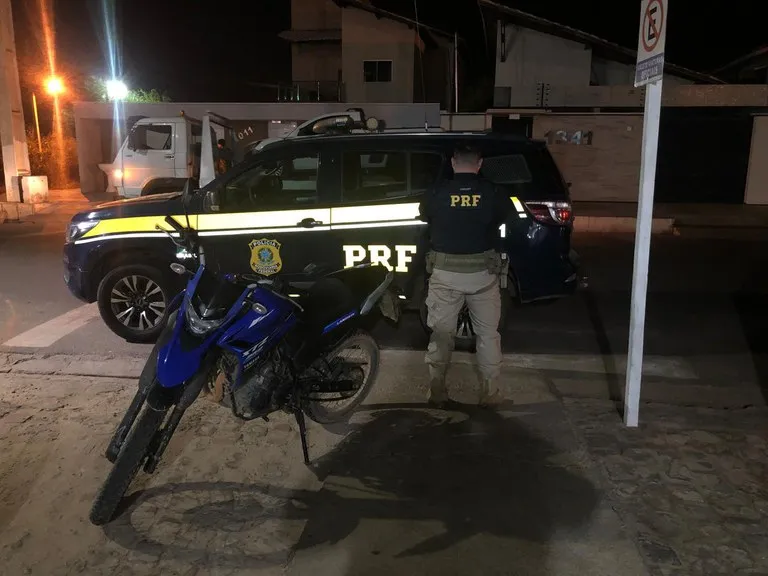 PRF realiza prisão de homem por Receptação, em Picos