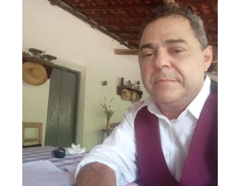 Poeta Nathan Sousa lançará dois livros de poemas por editoras nacionais até 2025