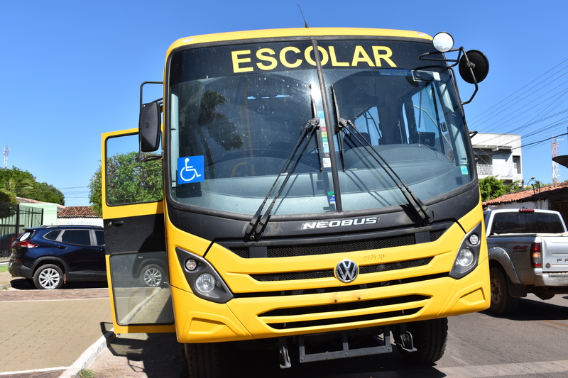 Transporte escolar, garantia de acesso de crianças e adolescentes à educação no município de Picos