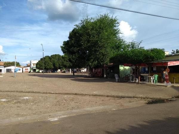 Prefeitura municipal de Valença diz que mercado do xerém foi limpo hoje após o feriado