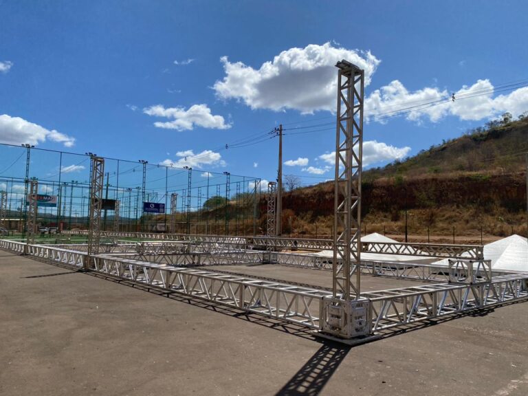 Começa a montagem da estrutura da Picos Pro Race