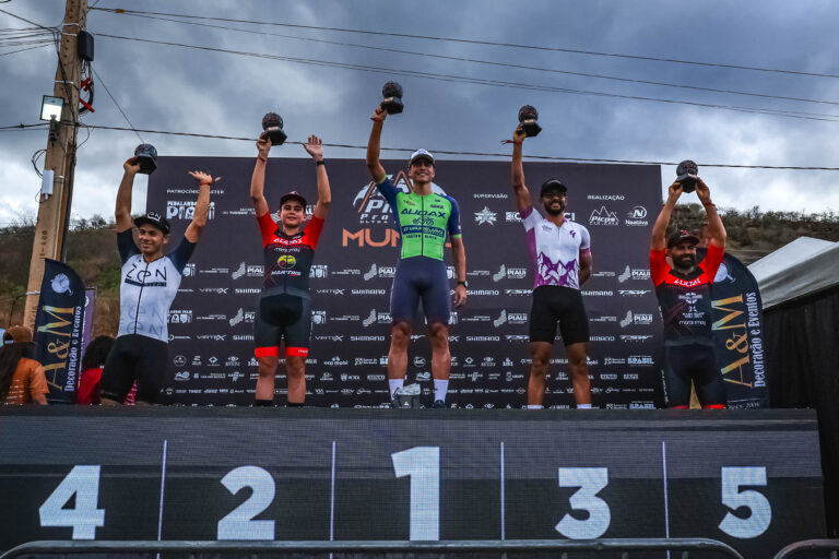 Baianos são os campeões da elite da Picos Pro Race Mundo