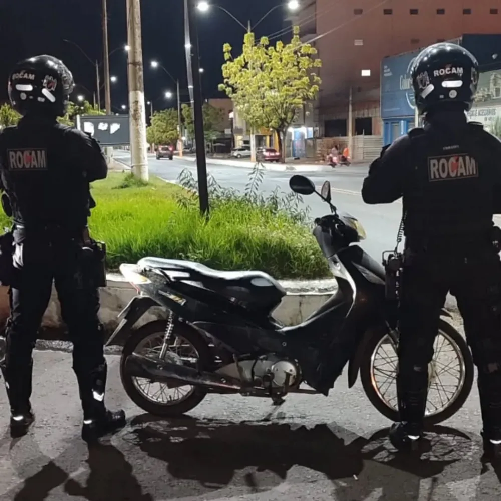 Polícia Militar conduz motociclista com sinais de embriaguez no bairro Bomba em Picos