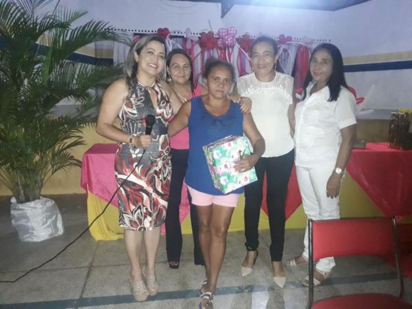 Dia das mães é comemorado em Olho D'água