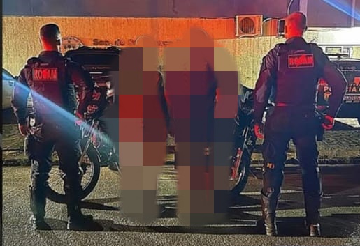 Dupla é presa sob suspeita de tráfico, após ser flagrada com drogas durante patrulhamento policial em Picos
