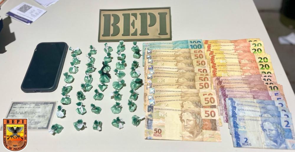 Mototaxista clandestino é preso com 40 invólucros de cocaína no interior do Piauí