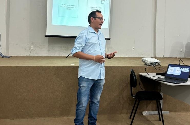 Estudante de jornalismo lança documentário sobre as profissionais do sexo de Picos; vídeo