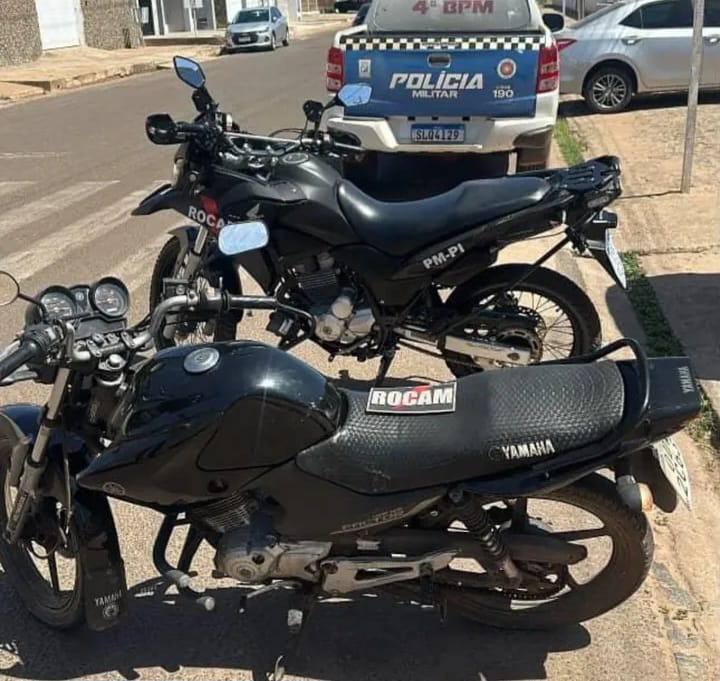 ROCAM recupera motocicleta furtada em picos