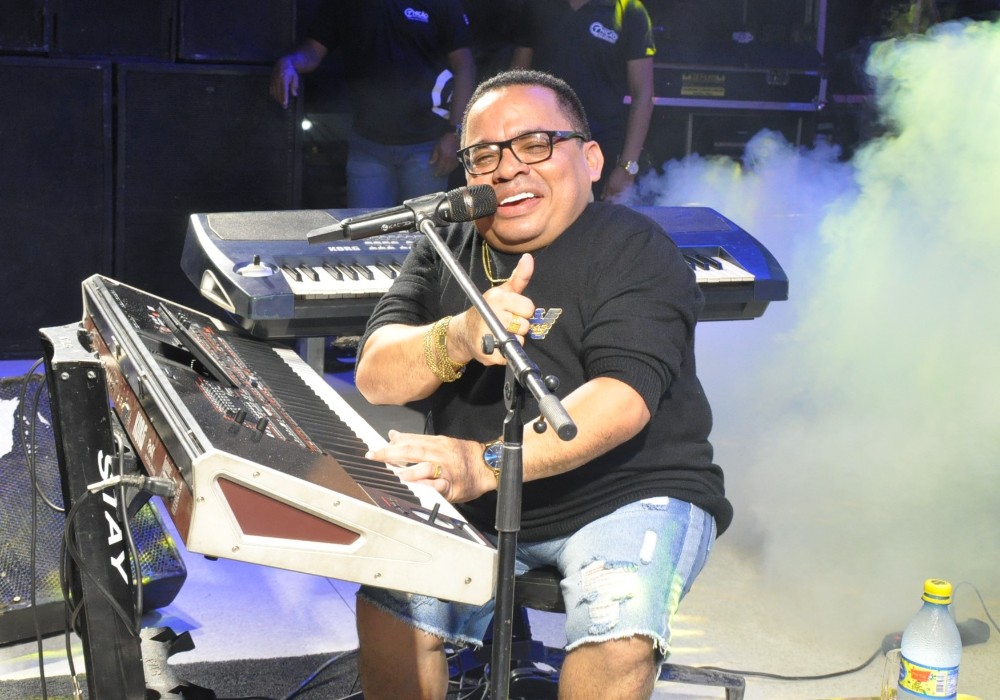 Encerramento dos festejos no Povoado Sossego terá shows de Chicão dos Teclados e Ciel Farra em Hugo Napoleão