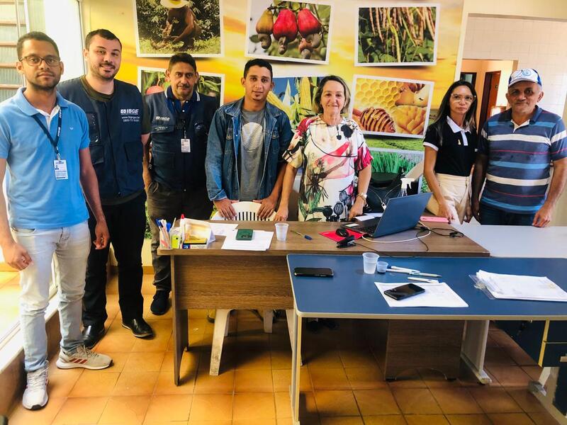 Secretaria Municipal de Agricultura, representantes de entidades e IBGE participam de reunião para levantamento de dados agrícolas locais