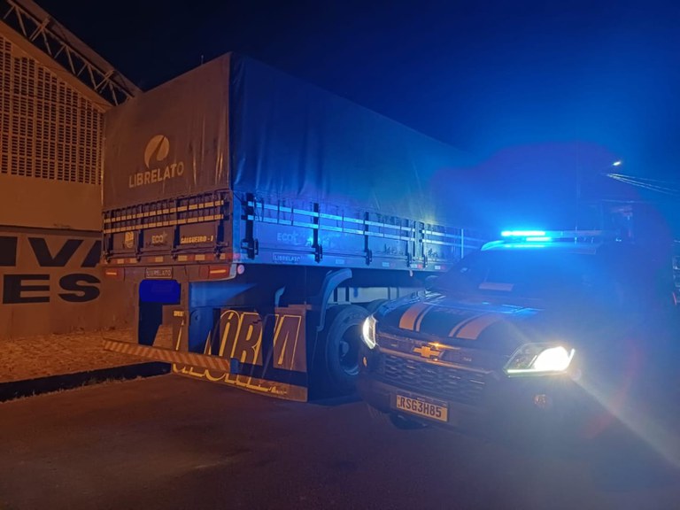 PRF recupera veículo em Picos