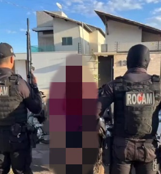 ROCAM prende mulher em cumprimento de mandado judicial por tráfico de drogas em Picos