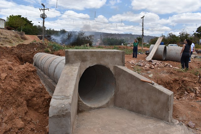 Prefeitura de Picos dá início a obra de drenagem na Comunidade Quilombo