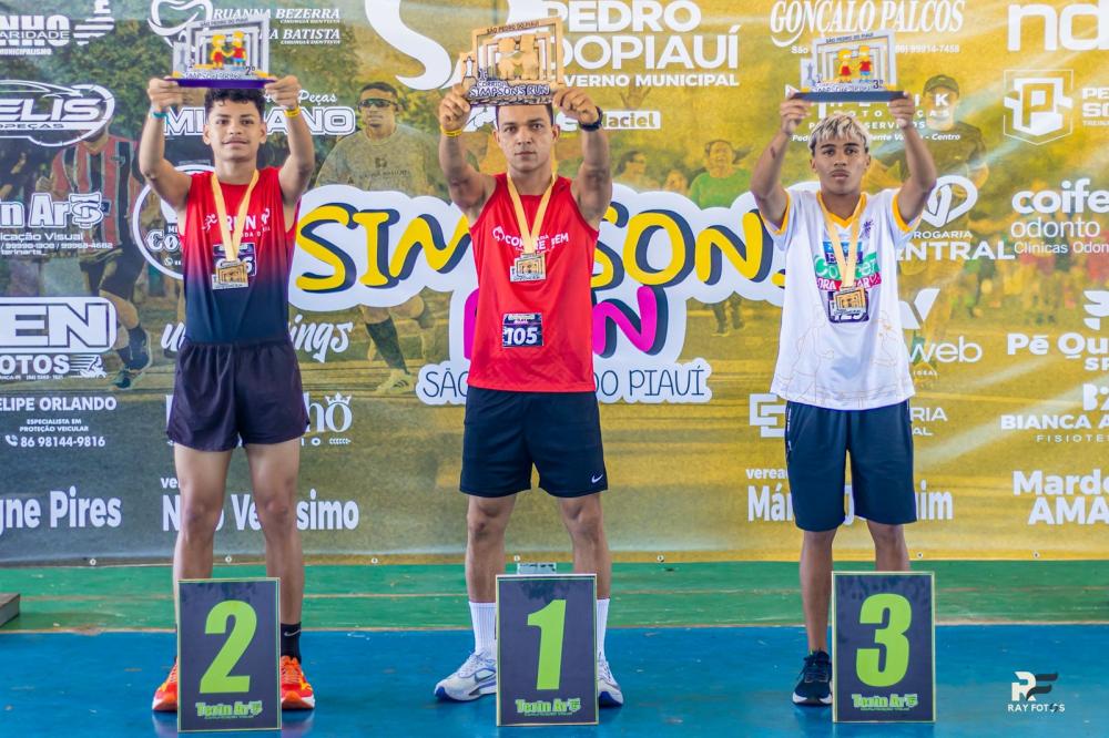 Corrida Simpsons Run reúne centenas de corredores em São Pedro do Piauí