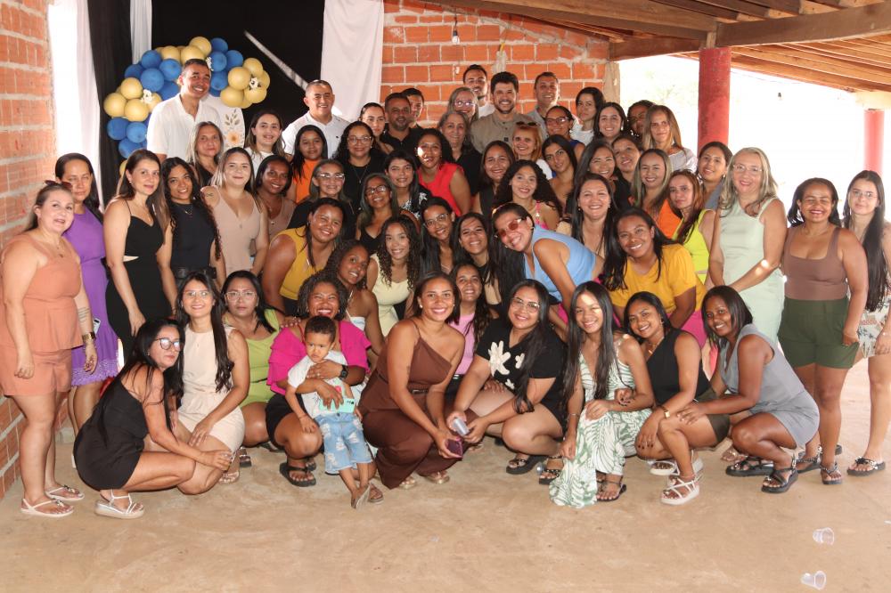 Prefeitura de Hugo Napoleão realiza festa em homenagem ao Dia do Professor
