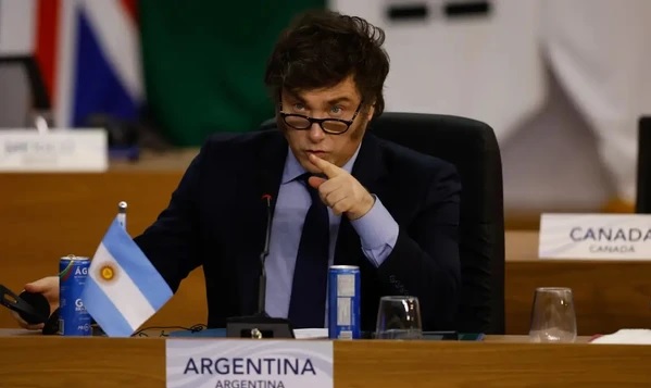 Argentina restringe imigração de venezuelanos ligados a Maduro