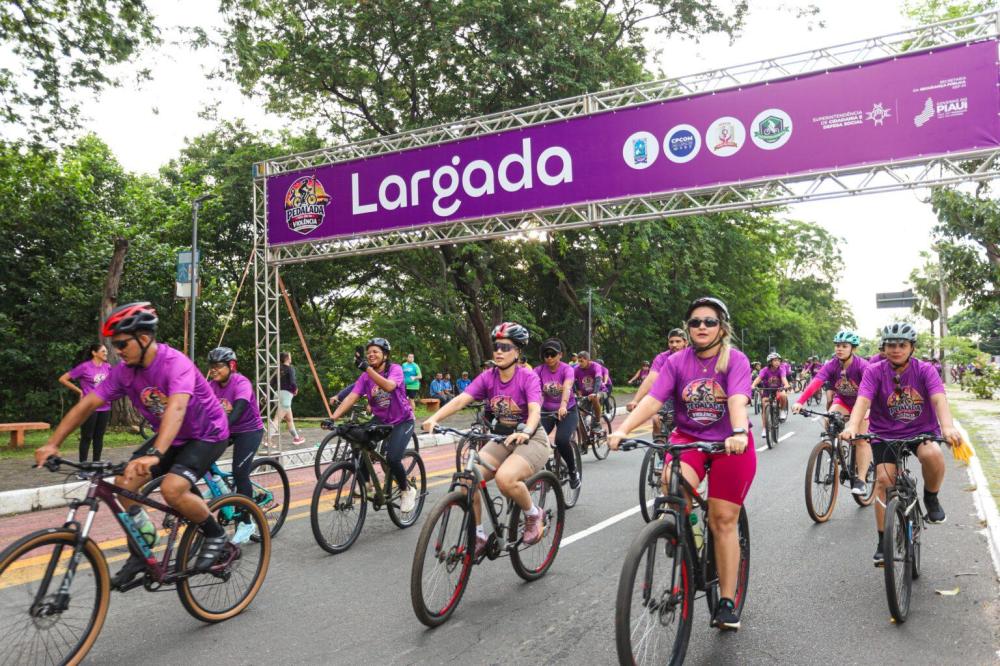 SSP-PI promove pedalada e mobiliza população pelo fim da violência contra a mulher em Teresina