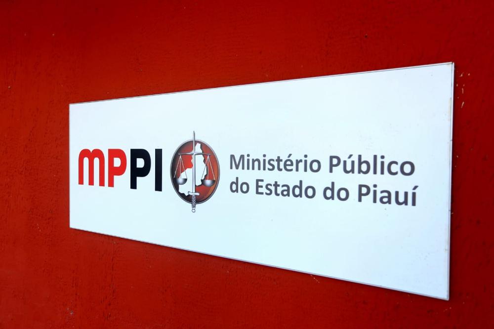 Ministério Público instaura procedimento para apurar desabamento em escola quilombola de Regeneração