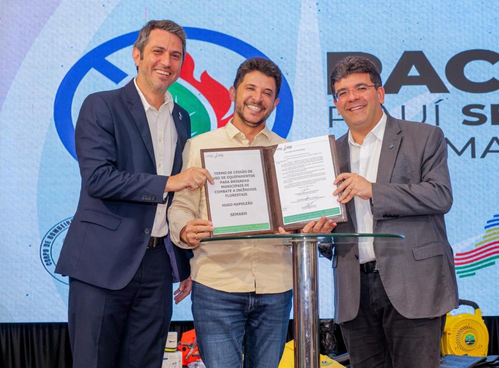 Prefeito Luciano participa do lançamento do Pacto Piauí Sem Queimadas; Hugo Napoleão está entre os municípios contemplados