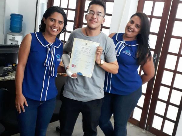  No Piauí, piripiriense é o primeiro homem trans a mudar nome e gênero no registro civil