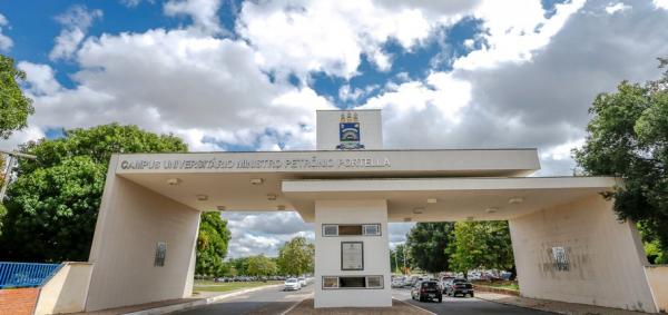 UFPI vai realizar seletivo para contratação de profissionais