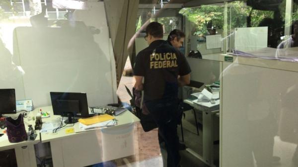 Operação da PF contra fraude em licitação de transporte escolar inclui Olho D’água e outros municípios do Piauí e Maranhão 