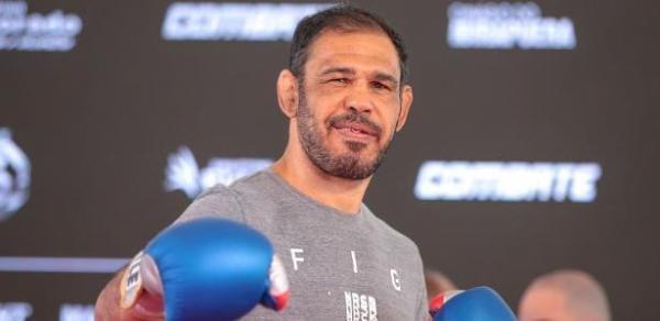 Minotauro faz convite para o Super Fight Brazil, em Teresina