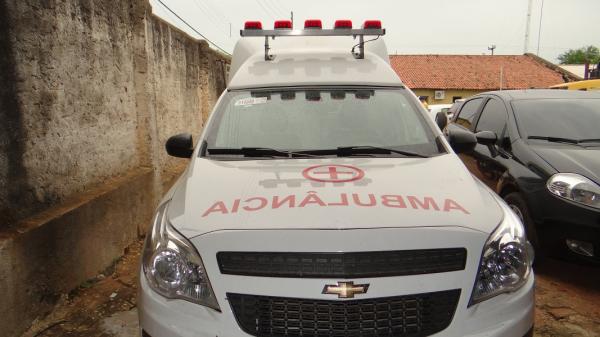 Secretaria de Saúde adquiri dois veículos novos e mais ambulância por emenda parlamentar