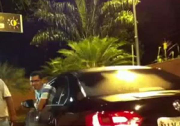 Empresário é preso após arrastar a sogra por 30 metros em Teresina