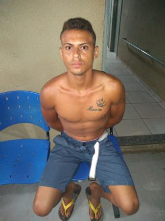 Pedreiro é assassinado com golpes de espeto no bairro Boa Vista